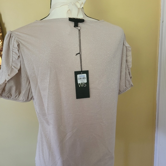 NWT W5 beige shimmer puff short sleeve blouse top womens size small - Picture 4 of 6